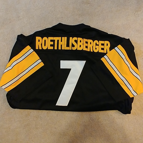 Mitchell & Ness - Picture 1 of 4